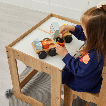 Minerakids®  2-6 jaar Seagull Montessori speel-, studie- en activiteitenset 1 tafel & 1 stoel